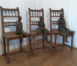 annakalo - Femmes sur chaises