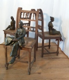 annakalo - Femmes sur chaises